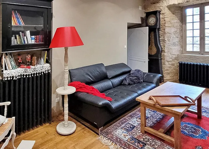 بيت للعطل La Vieille Forge